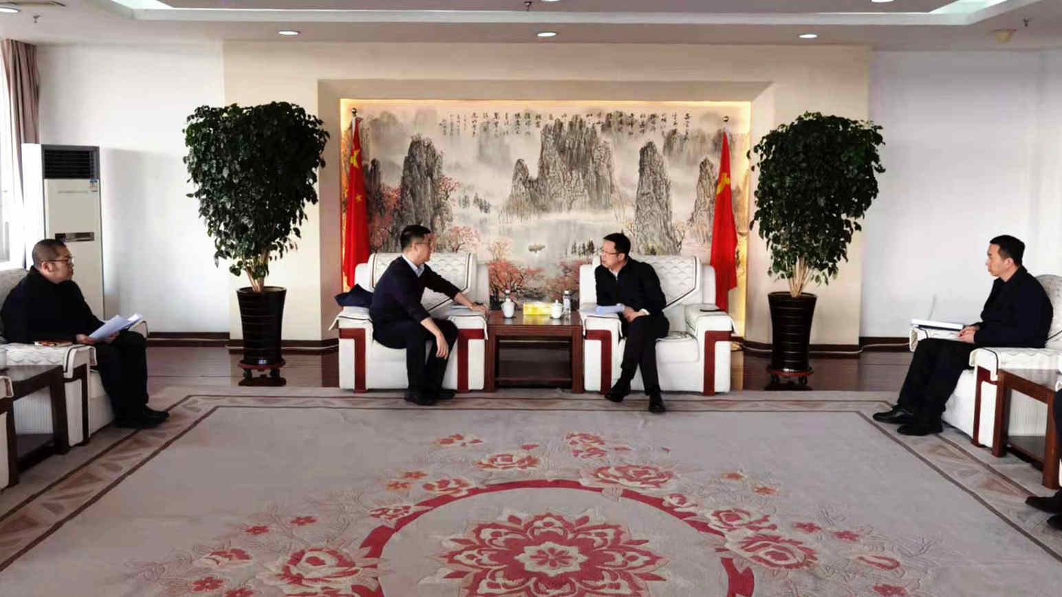 沈陽(yáng)航空產(chǎn)業(yè)集團(tuán)與沈北新區(qū)區(qū)委開展合作交流